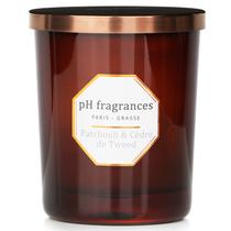 Vela perfumada com pH, fragrâncias Patchouli e Cedre De Tweed 180g Vela perfumada com pH, fragrâncias Patchouli e Cedre De Tweed 180g