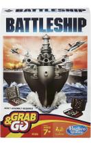 Versão compacta do jogo Hasbro Gaming Battleship Grab & Go