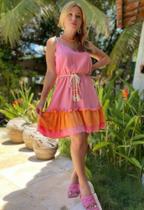 Vestidinho na cor da medelo no tamanho p