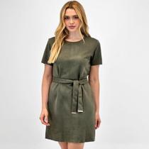 Vestido Bana Bana Curto em Suede Manga Curta Feminino Vestido Bana Bana Curto em Suede Manga Curta Feminino