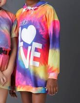 Vestido Blusão com Capuz Estampa Tye Dye Mylu Vestido Blusão com Capuz Estampa Tye Dye Mylu