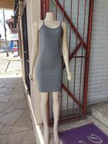 Vestido canelado de malha