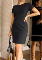 Vestido canelado feminino preto Vestido canelado feminino preto