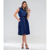Vestido Chemise Jeans Midi Feminino com Fechamento Frontal em Botões, Acompanha cinto e Bolsos Laterais Moderno e Atem