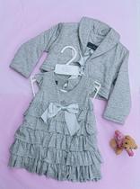Vestido com casaco + calcinha Vestido com casaco + calcinha