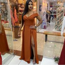 Vestido com fenda Vestido com fenda