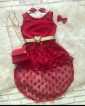 Vestido com tule vermelho