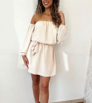 Vestido creme (estilo macacão ) Vestido creme (estilo macacão )