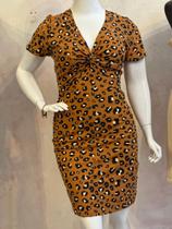 Vestido Curto Animal Print Plus Size