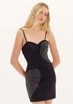 Vestido Curto Coração Brilhos MYFT Vestido Curto Coração Brilhos MYFT