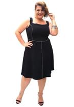 Vestido Curto Crepe Pesponto Preto Plus Size