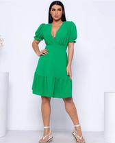 Vestido curto de babado na cor verde Vestido curto de babado na cor verde