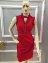 Vestido curto de festa vermelho com renda tamanho M