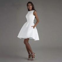 Vestido Curto De Noiva De Cetim Com Bolso Muito Elegante Vestido Curto De Noiva De Cetim Com Bolso Muito Elegante