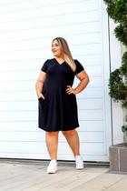 Vestido Curto Decote em V com Bolso