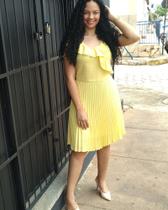 Vestido Curto plissado