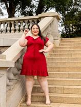 Vestido Curto Plus Size Lacinho Drapeado no Decote