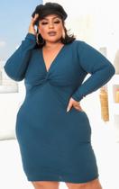 Vestido curto plus size manga longa nozinho no decote 48/52