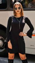 Vestido curto preto manga longa