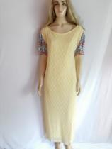 Vestido de malha trabalhada amarelo (Tam: P/M)