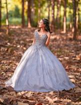 Vestido debutante prata