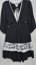 Vestido decote liso