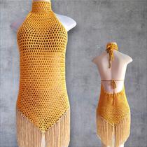 Vestido em croche frente Unica, ponto tela com franjas Vestido em croche frente Unica, ponto tela com franjas