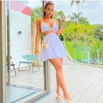 Vestido feminino curto com alça