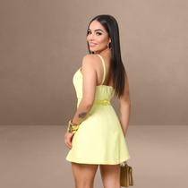 Vestido Feminino Curto com Shorts Embutido Botões e Cinto