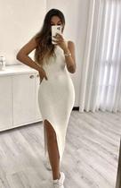 Vestido Feminino Midi De Tricot Fenda Blogueira Tubinho Liso Vestido Feminino Midi De Tricot Fenda Blogueira Tubinho Liso