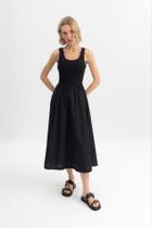 Vestido feminino midi em ribana Essendi - G
