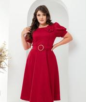 Vestido Feminino Mídi Manga Princesa Plissada com Cinto e Detalhe flor