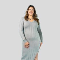 Vestido Feminino Plus Size Decote em V e Manga Longa e Trico