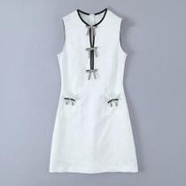 Vestido Feminino Sem Mangas Com Detalhes Em Contraste, Decote Redondo E Laço, Com Bolsos, Estilo Vestido Feminino Sem Mangas Com Detalhes Em Contraste, Decote Redondo E Laço, Com Bolsos, Estilo