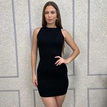 Vestido Feminino Tricô Garrafinha Curto Sem Manga Moderno Trançado