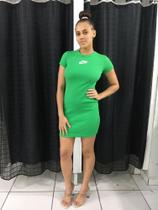 vestido feminino verde
