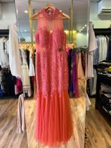 Vestido festa longo magalu coral com aplicações em perola 46