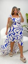 Vestido fluido mullet plus size, tamanho 48, longo ciganinha na cor branco e azul bic. Vestido fluido mullet plus size, tamanho 48, longo ciganinha na cor branco e azul bic.