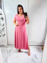 Vestido gola canoa com bolso e fenda lateral confortavel e sosial