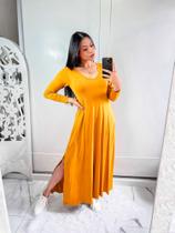 Vestido gola V manga longa com bolço e fenda lateral Vestido gola V manga longa com bolço e fenda lateral