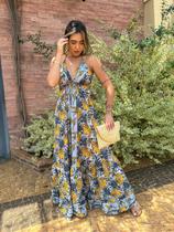 Vestido indiano sensual decote nas costas
