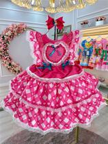 Vestido Infantil Junino Caipira Pink com Desenho de Corações Vestido Infantil Junino Caipira Pink com Desenho de Corações