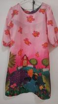 Vestido infantil rosa de casa com detalhes Vestido infantil rosa de casa com detalhes