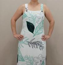 Vestido Jardineira Off White Midi com Decote Quadrado e Alças Ajustáveis Vestido Jardineira Off White Midi com Decote Quadrado e Alças Ajustáveis
