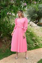 Vestido Laura Midi Plissado com Mangas Bufantes e Faixa na Cintura - Elegante e Sofisticado Vestido Laura Midi Plissado com Mangas Bufantes e Faixa na Cintura - Elegante e Sofisticado