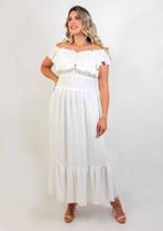 Vestido longo com ajuste no busto ombro a ombro branco off