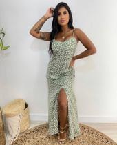 Vestido longo com fenda