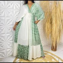 Vestido Longo Feminino - Branco com detalhes Verdes, Tam G Vestido Longo Feminino - Branco com detalhes Verdes, Tam G