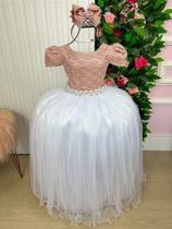 Vestido Longo Mari com Peito Rendado em Rosa e Saia Branca Vestido Longo Mari com Peito Rendado em Rosa e Saia Branca