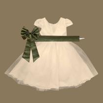 Vestido longo Off White com Faixa e Laço VERDE OLIVA Infantil Festa elegância conforto luxo REF4166 Vestido longo Off White com Faixa e Laço VERDE OLIVA Infantil Festa elegância conforto luxo REF4166